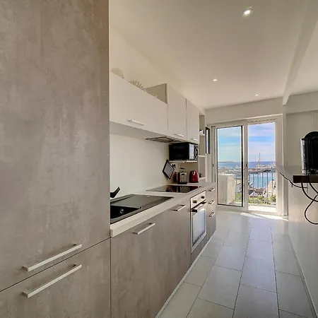 Апартаменты 3 Pieces Emplacement Et Vue Mer Exceptionnels ! A2B227
